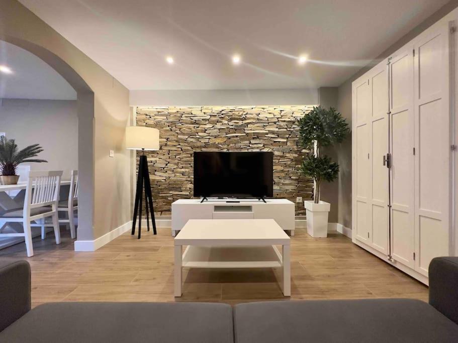 Apartamento Anaya, 3º Piso, A Estrenar En Pleno Centro De